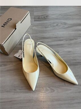 Mango Patent Slingback Pointed-Toe Pumps in Yellow